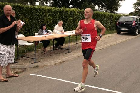 Cabannes vainqueur du 9 km